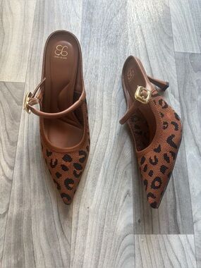 Cosy Island 7.5 Brown Leopard Knit Pointed-Toe Mary Jane Heels